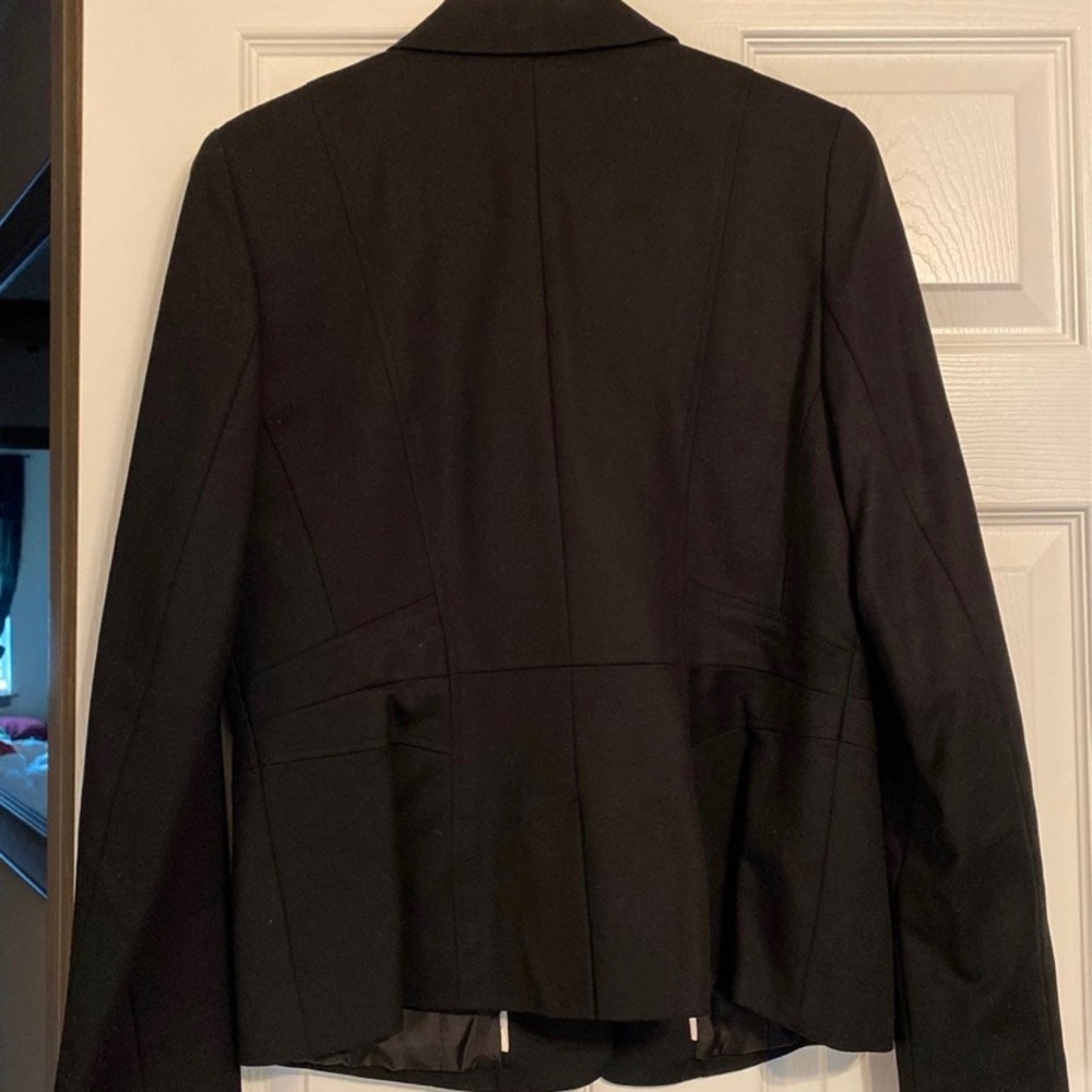 Women’s Suit Jacket - Picture 5 of 6